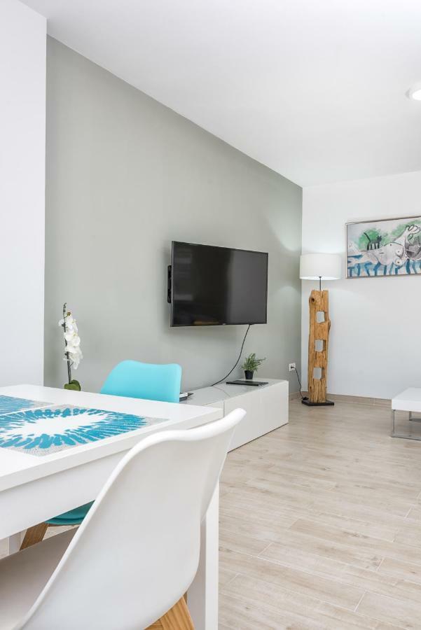 Seafront La Malagueta II Apartment Malaga Bagian luar foto